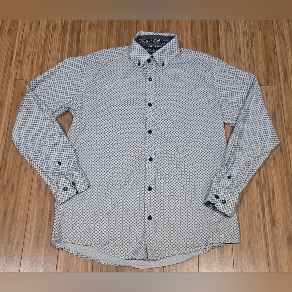 NWOT Coastal Men's Black and White Patterned Shirt
